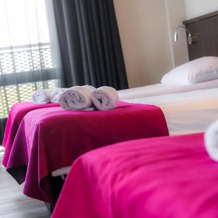 Bas World Hotel Veghel Exteriér fotografie